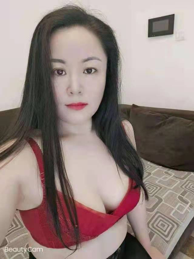 铁西区重工街附近水床